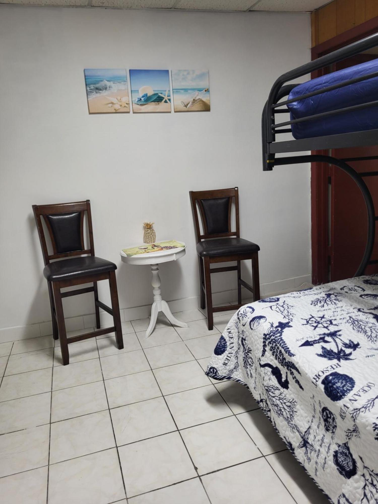 Habitación en casa particular Azucar *