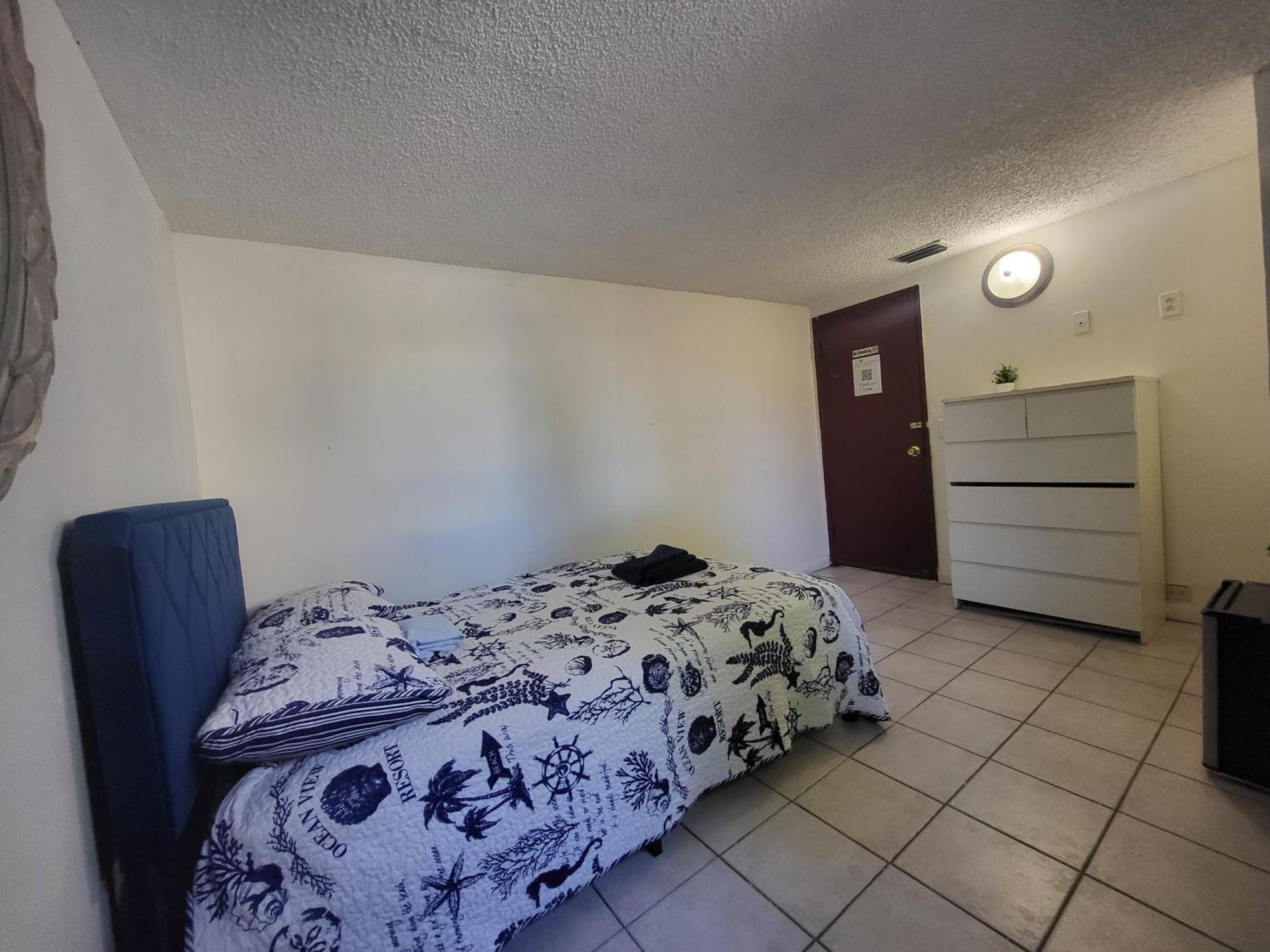 Homestay Azucar Miami